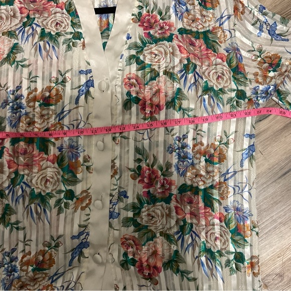 Victoria’s Secrets Vintage Gold Label Floral NigthTop Size M - Picture 8 of 10